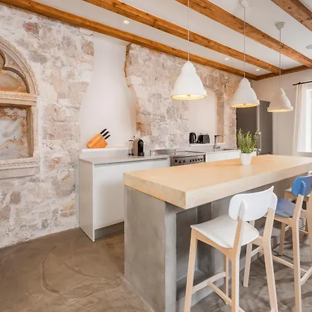 アパート Riva Lavanda Hvar, Old Town フヴァル