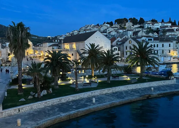 アパート Riva Lavanda Hvar, Old Town フヴァル