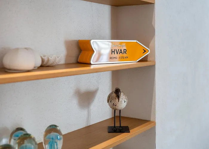 Riva Lavanda Hvar, Old Town