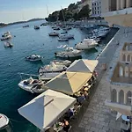 Riva Lavanda Hvar, Old Town