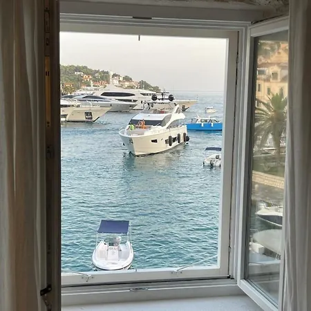 Riva Lavanda Hvar, Old Town Χβαρ
