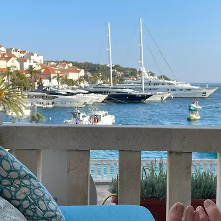 Riva Lavanda Hvar, Old Town