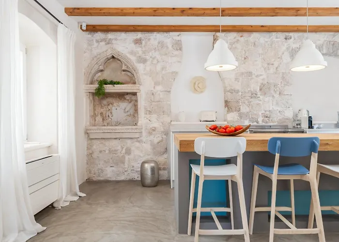 Riva Lavanda Hvar, Old Town * 赫瓦尔